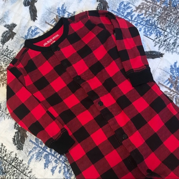 🌟3/$25 SALE🌟Plaid Footless Pajamas - 6-12 M - Picture 3 of 5